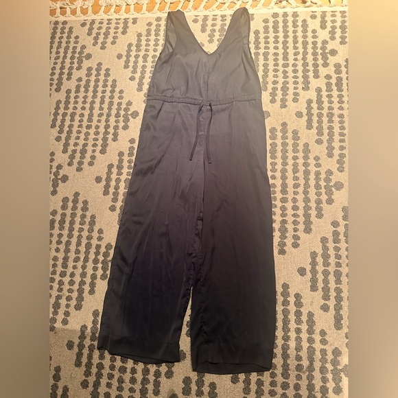 Romper! - Picture 1 of 3